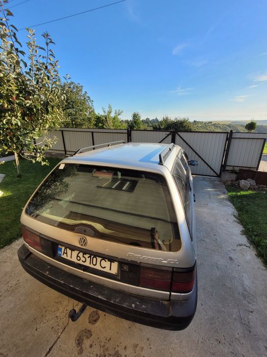 Пасат б3 , в гарному стані.