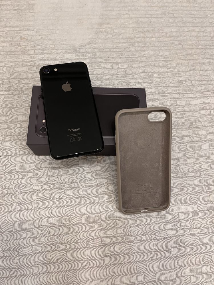Okazja - Iphon 8 64 GB