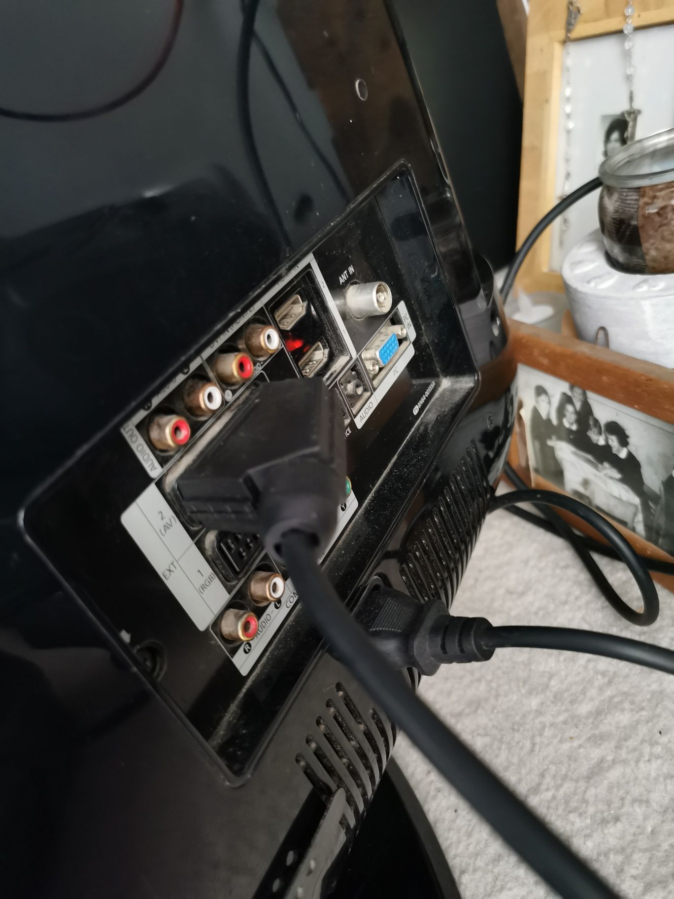 Telewizor 32 całe Samsung