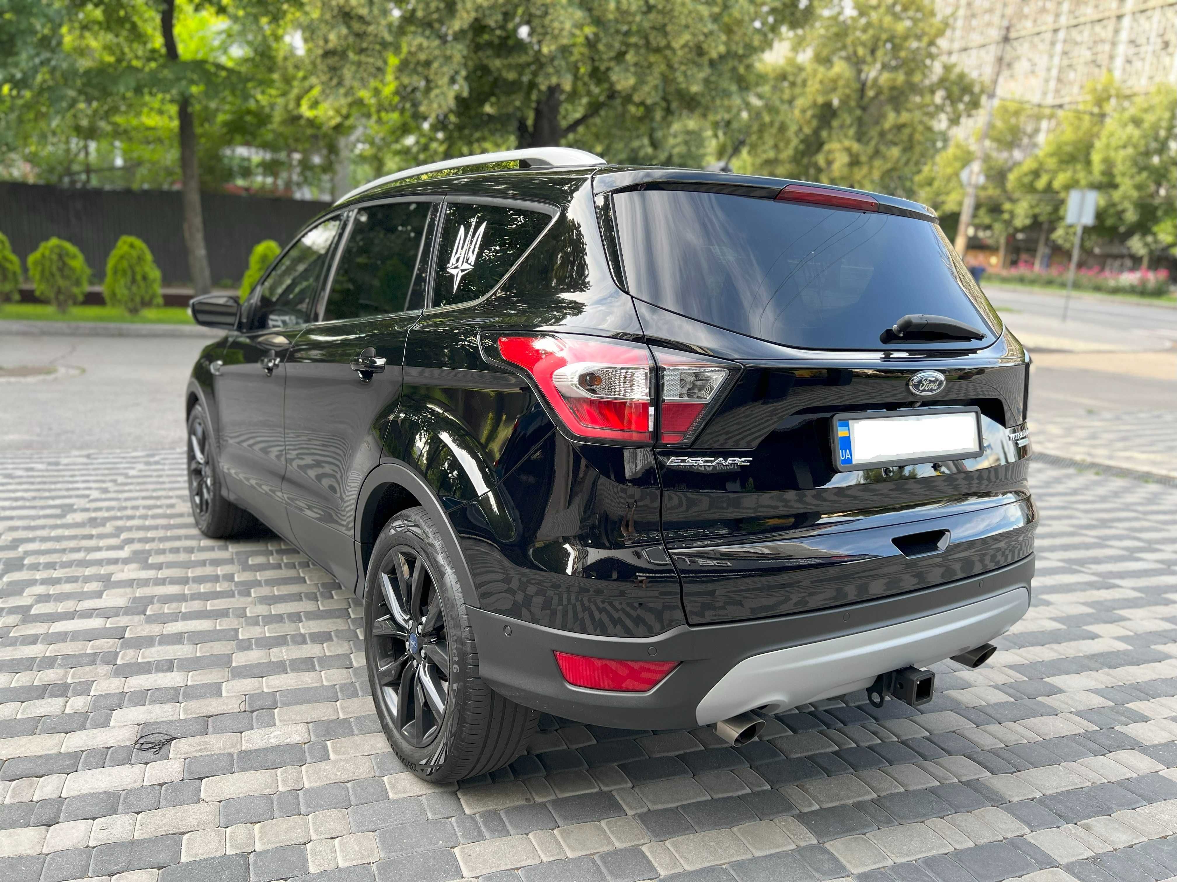 Ford Escape TITANIUM