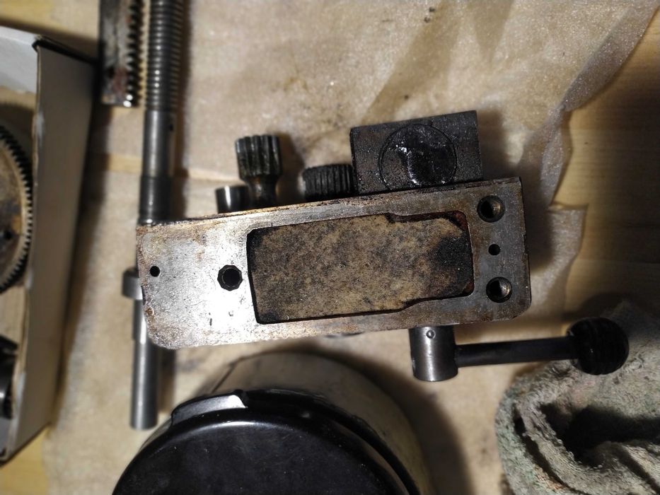 Запчастини до токарного станка верстата МН80