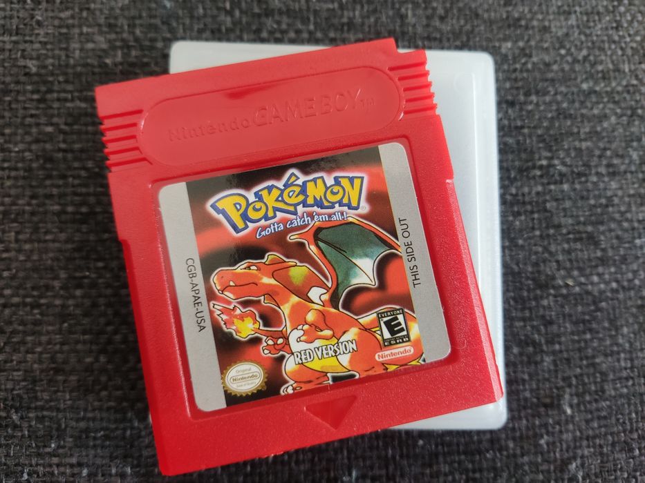 Gameboy Pokemon Red nintendo ang. Wersja classic, color, pokemony
