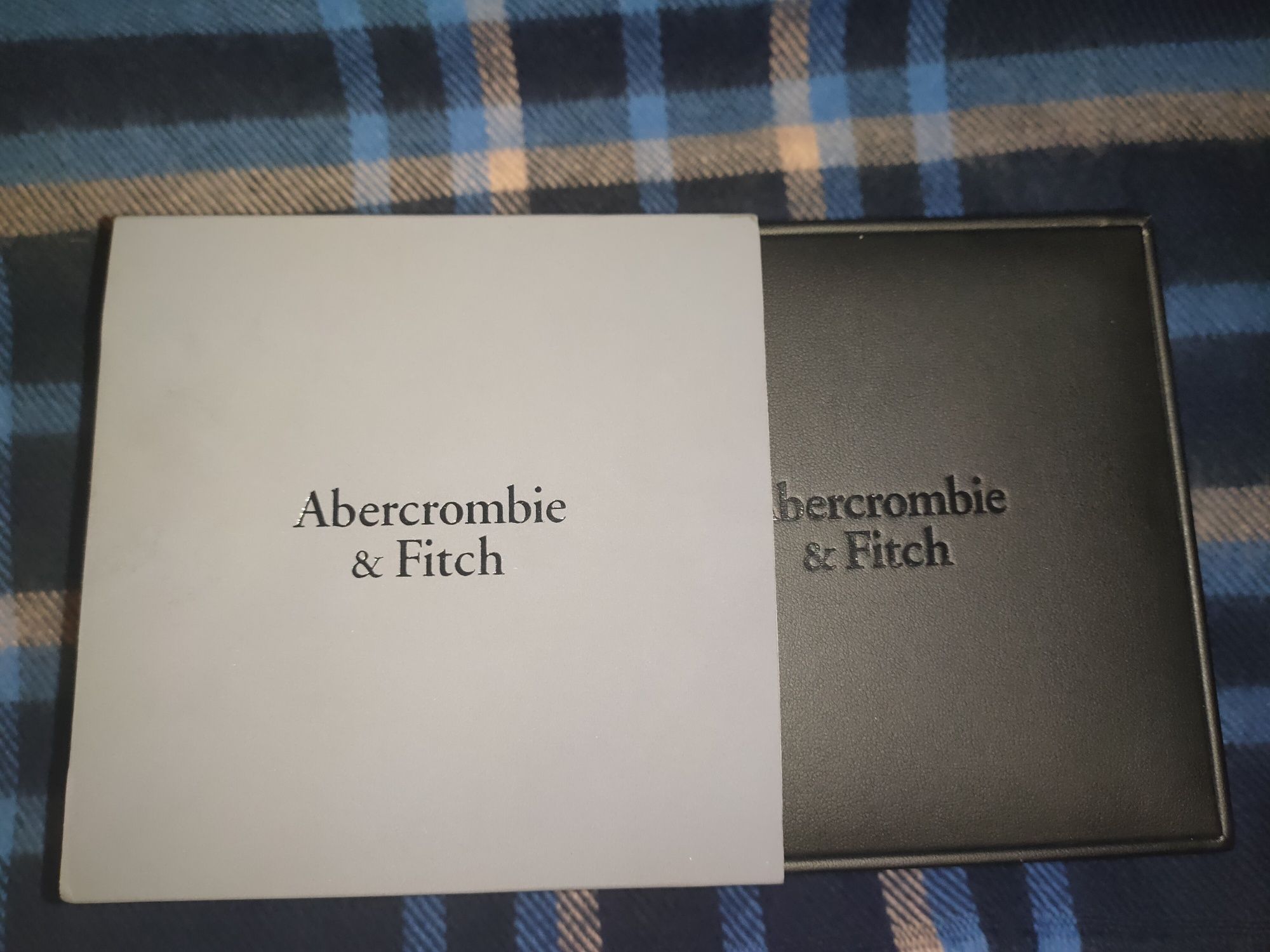 Часы ограниченной серии Abercrombie & Fitch /кожа /5 ATM + бонус