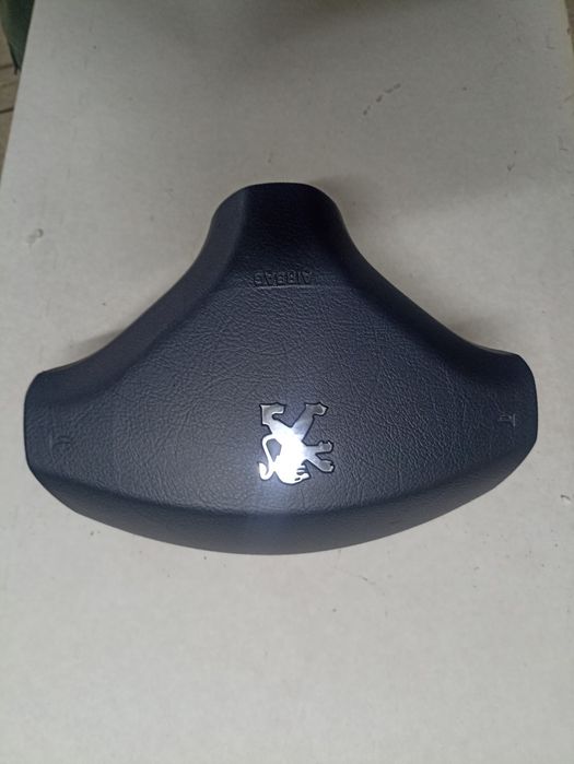 Подушка безпеки Пежо 5008