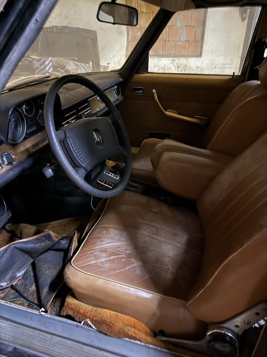 OkazjaMercedes w114 280 jeździ bez rdzy  !