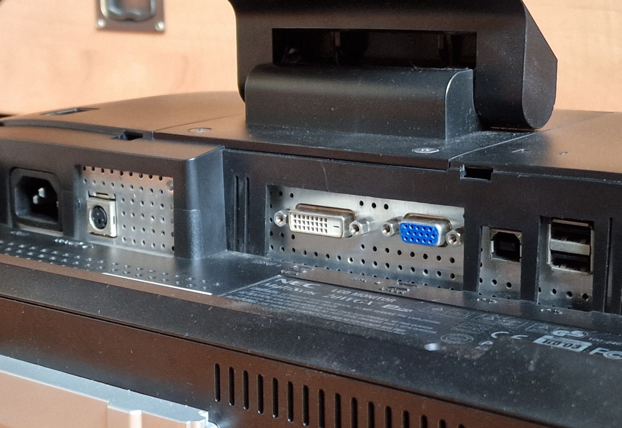 Komputer stacjonarny, monitor, myszka, klawiatura zestaw Asus NEC