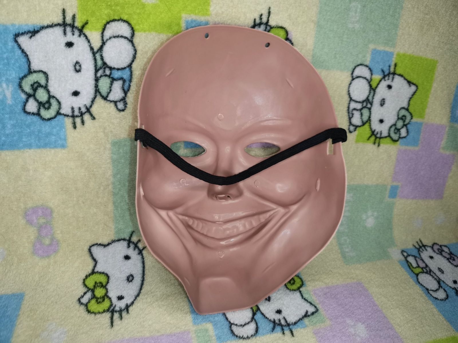 Карнавальная Пластиковая маска ВЕСЕЛЫЙ МАЛЬЧИК на хэллоуин праздник