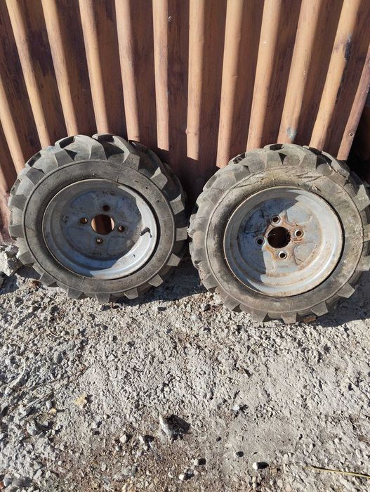 Rodas com pneus para motocultivador / motoenxada