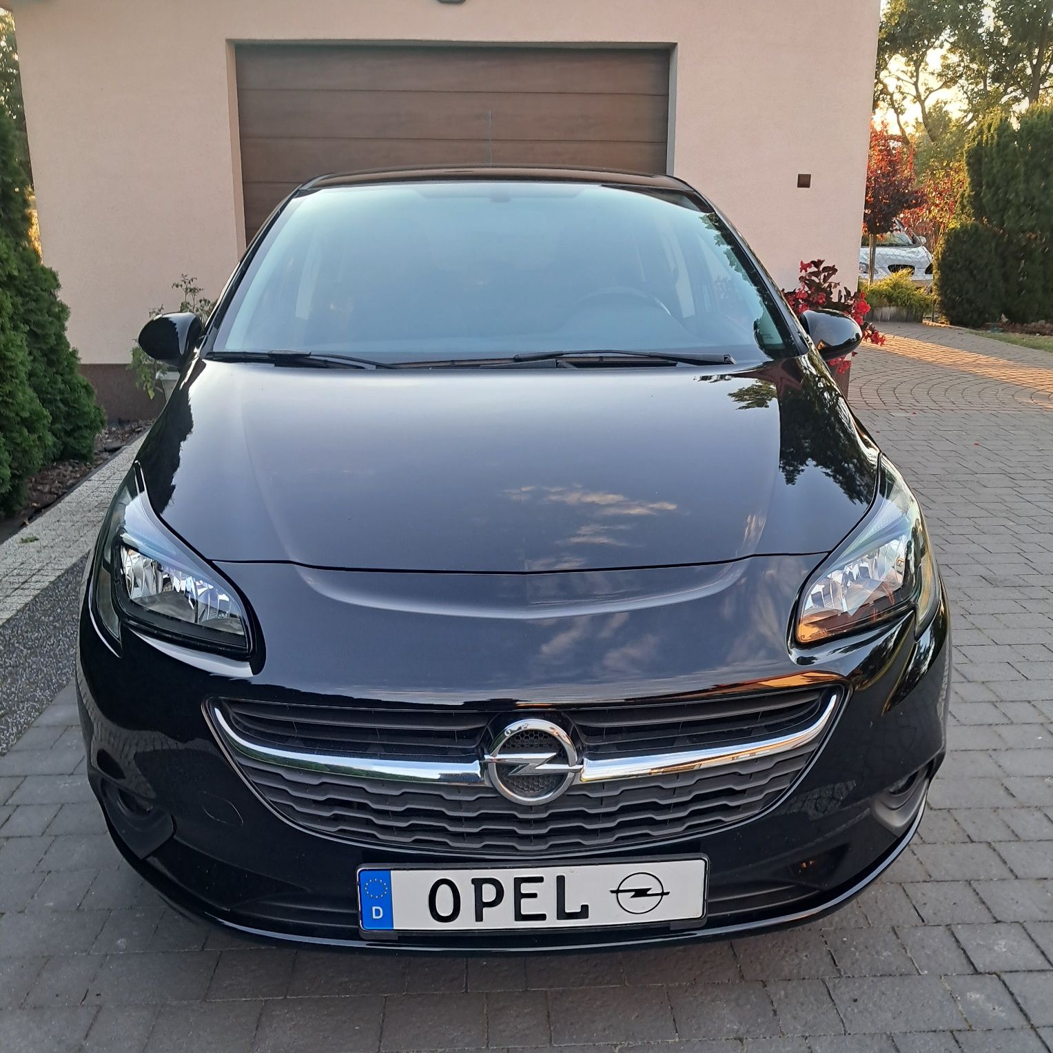 Opel corsa E 1.4 benzyna