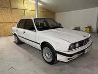 Bmw e30 sedan 4d 318i alpinweiss ORYGINAL