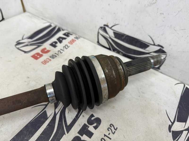 Привод полуось передняя левая Kia Soul 2.0 2020 год 49500K0220