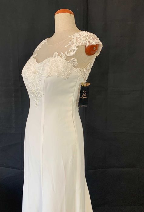 Gładka suknia ślubna linia A 38 M biała na ślub kościelny cywilny glam