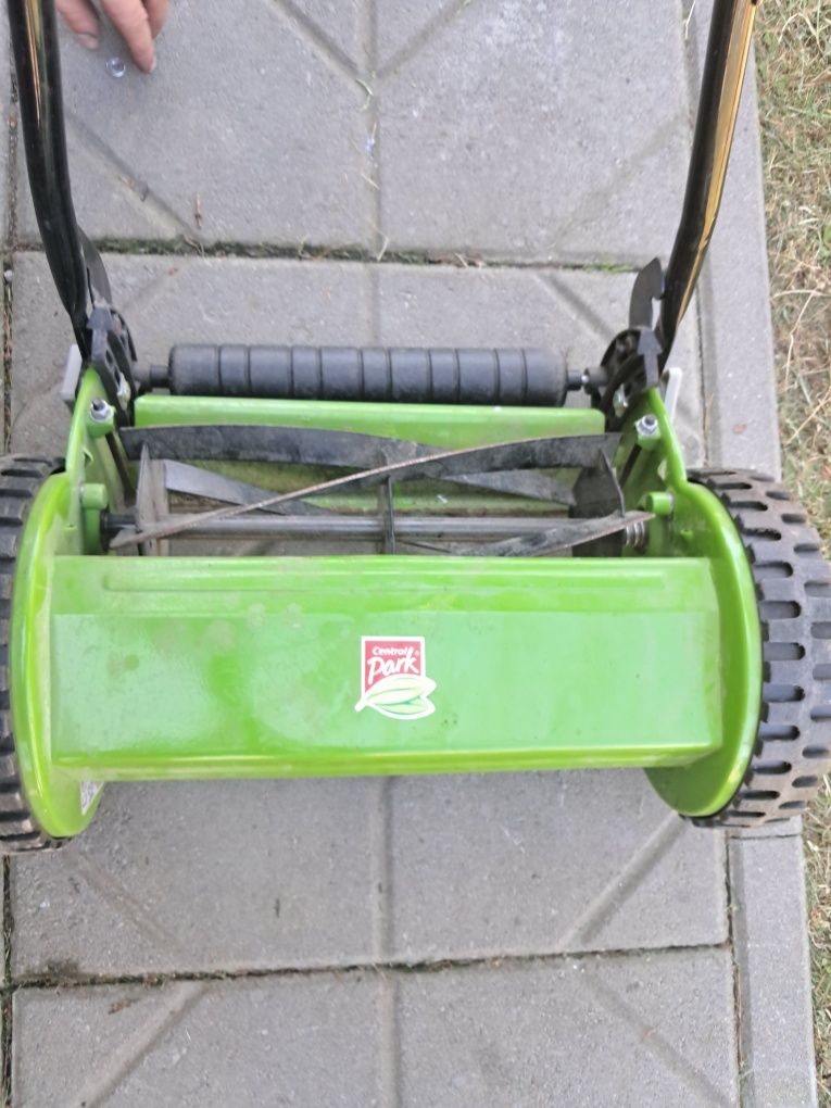 Kosiarka ręczna sprzedam