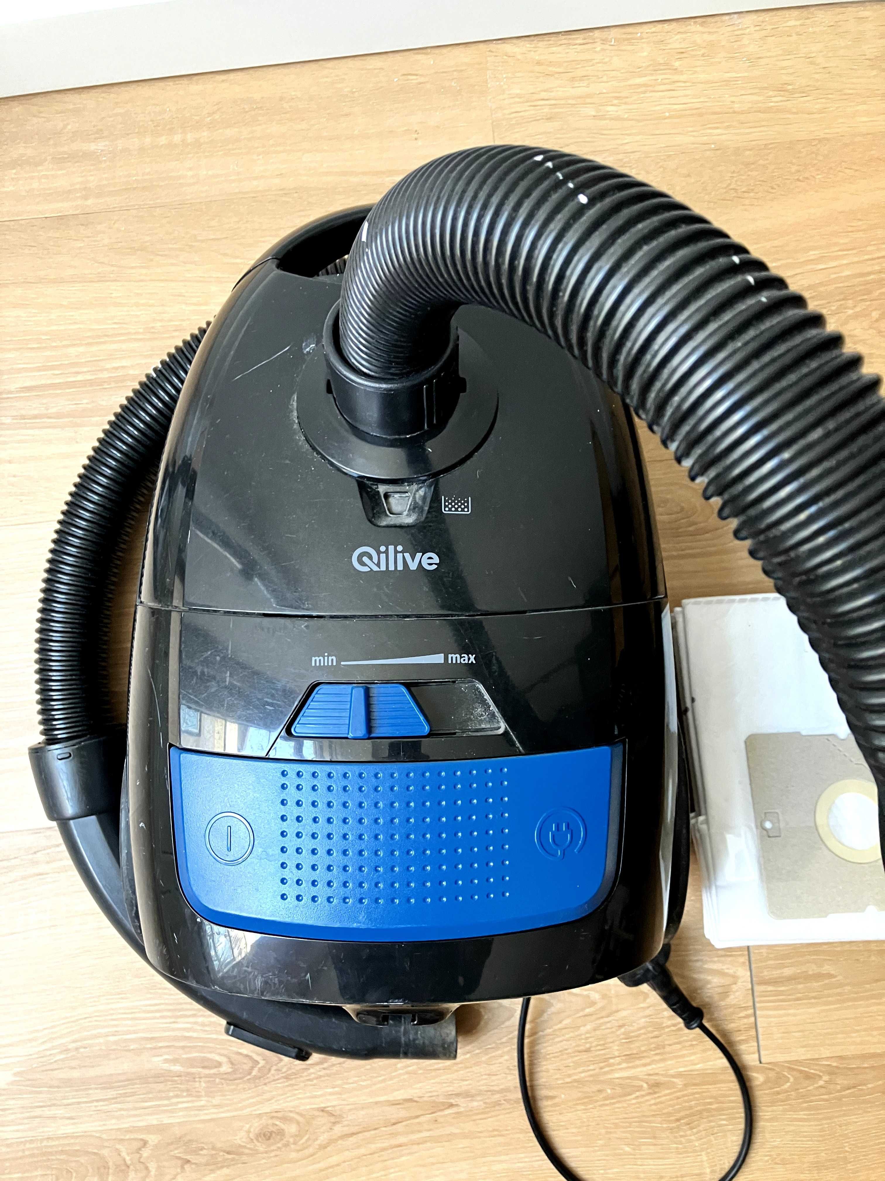 Aspirador com Saco potência de 700w