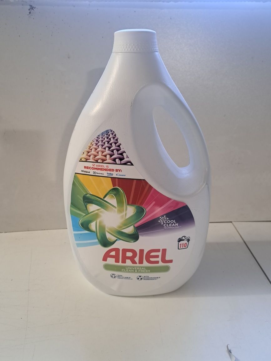Żel do prania Ariel uniwersalny 5,5L