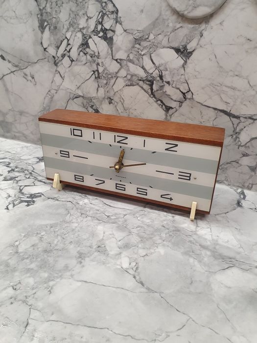 Zegar stołowy ZSSR z lat 60