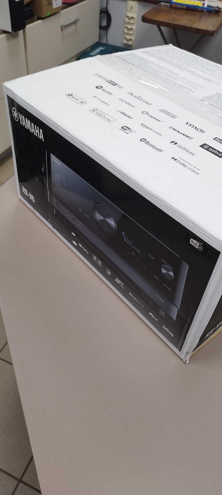 Amplituner Yamaha RX-V6A