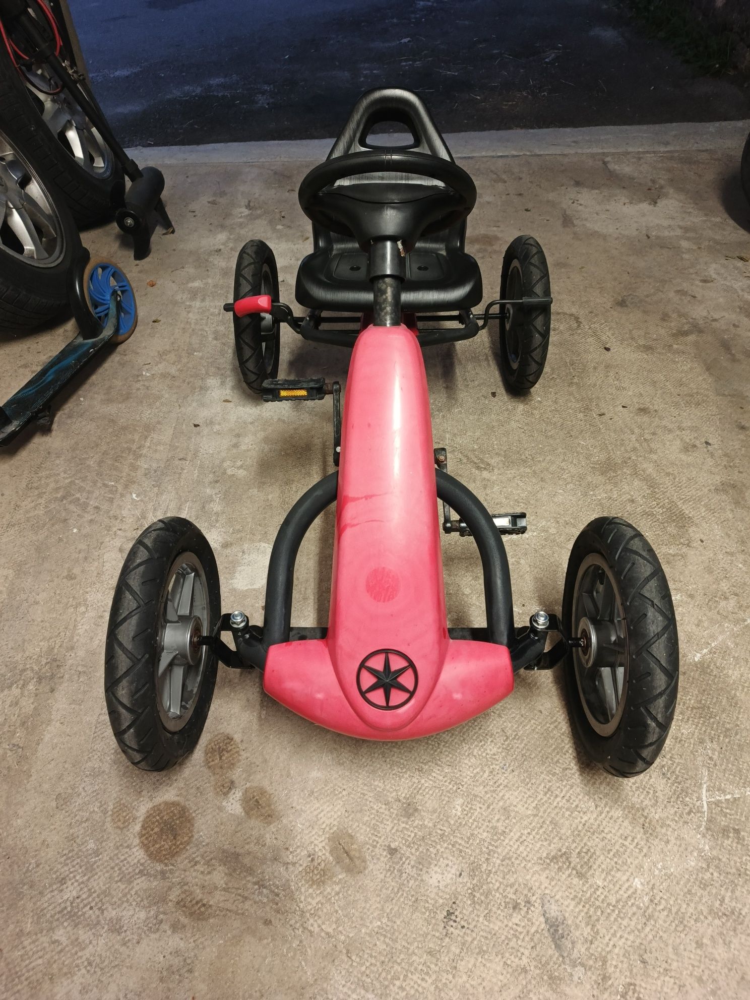 Gokart stan bardzo dobry dla dziecka 6 7 8 9 lat