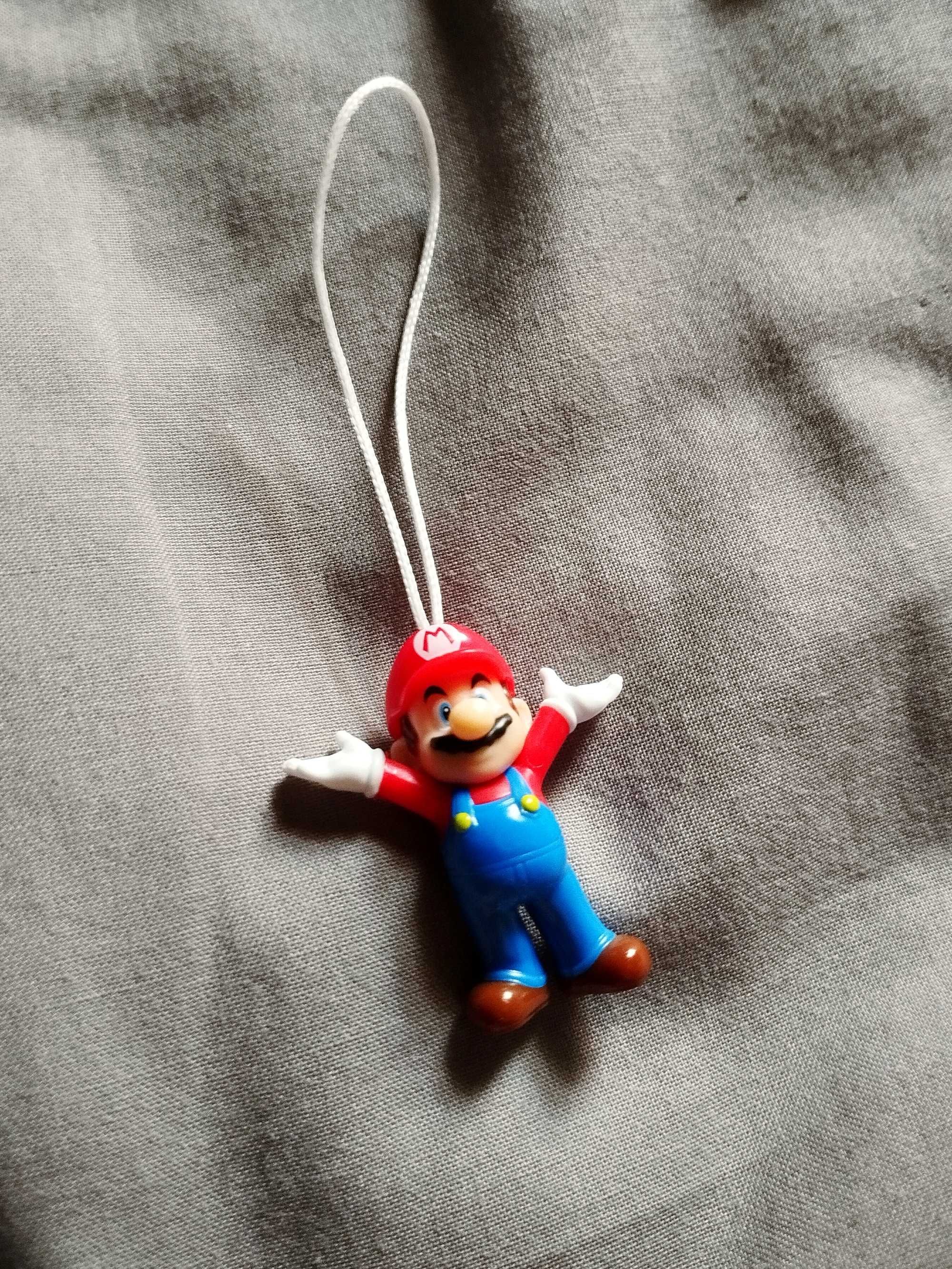 2 Figuras/Brinquedos Kinder Joy (Super Mario)