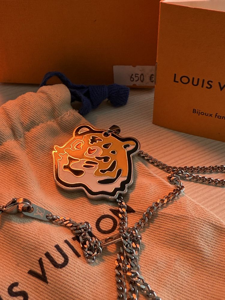 Louis Vuitton x Nigo – цепочка с кулоном Tiger