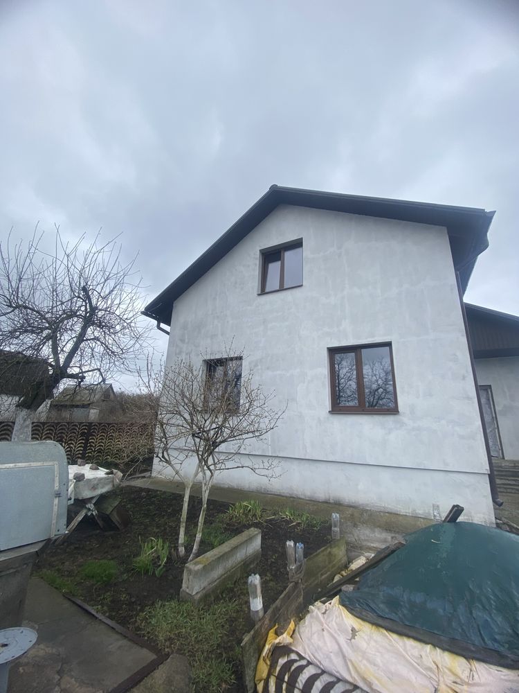 Продаж будинку в с Острійки