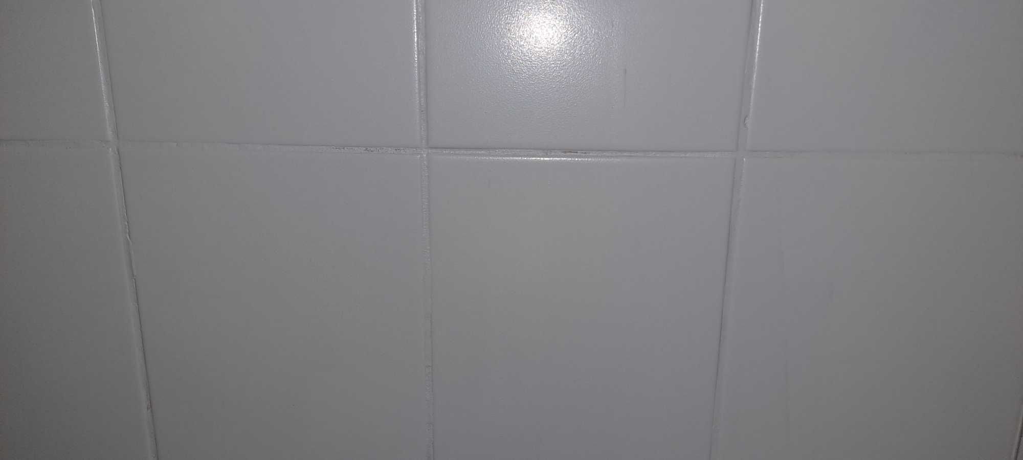 Farba wodoszczelna do płytek 3V3 kryształ górski