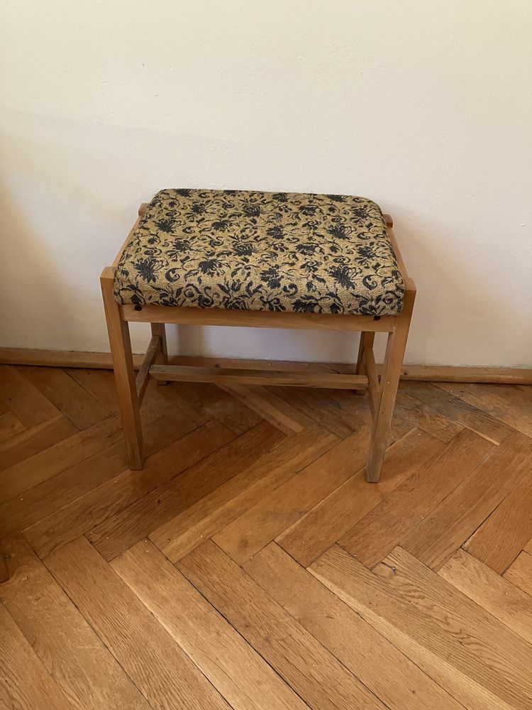 Fotel wypoczynkowy tapicerowany vintage oryginał PRL