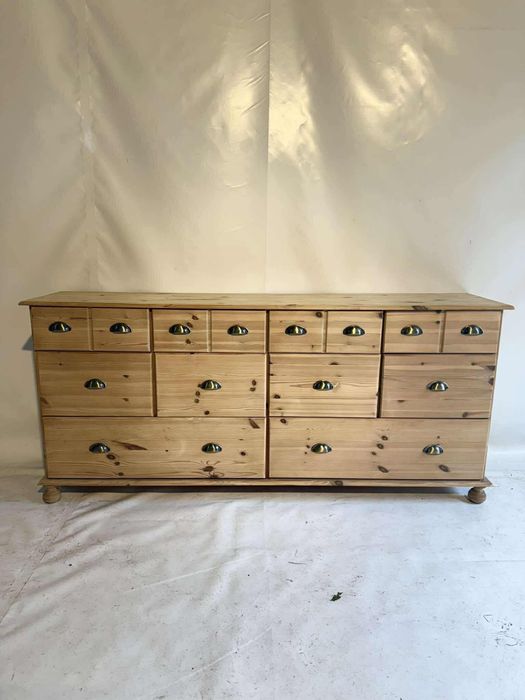 Komoda z litego drewna