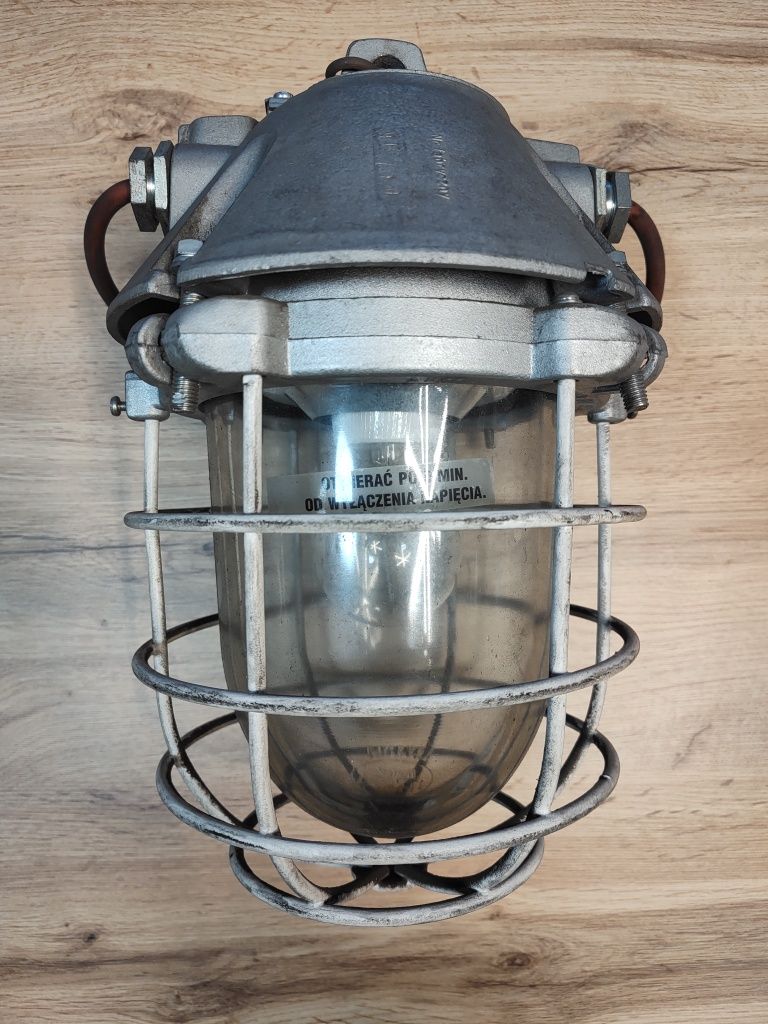 Lampy przemysłowe, loftowe, loft