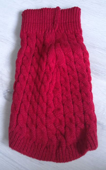 Czerwony sweter dla psa 2,5-3,5 kg zimowe ubranko, miękkie z golfem