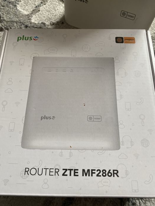 Router ZTE MF286R