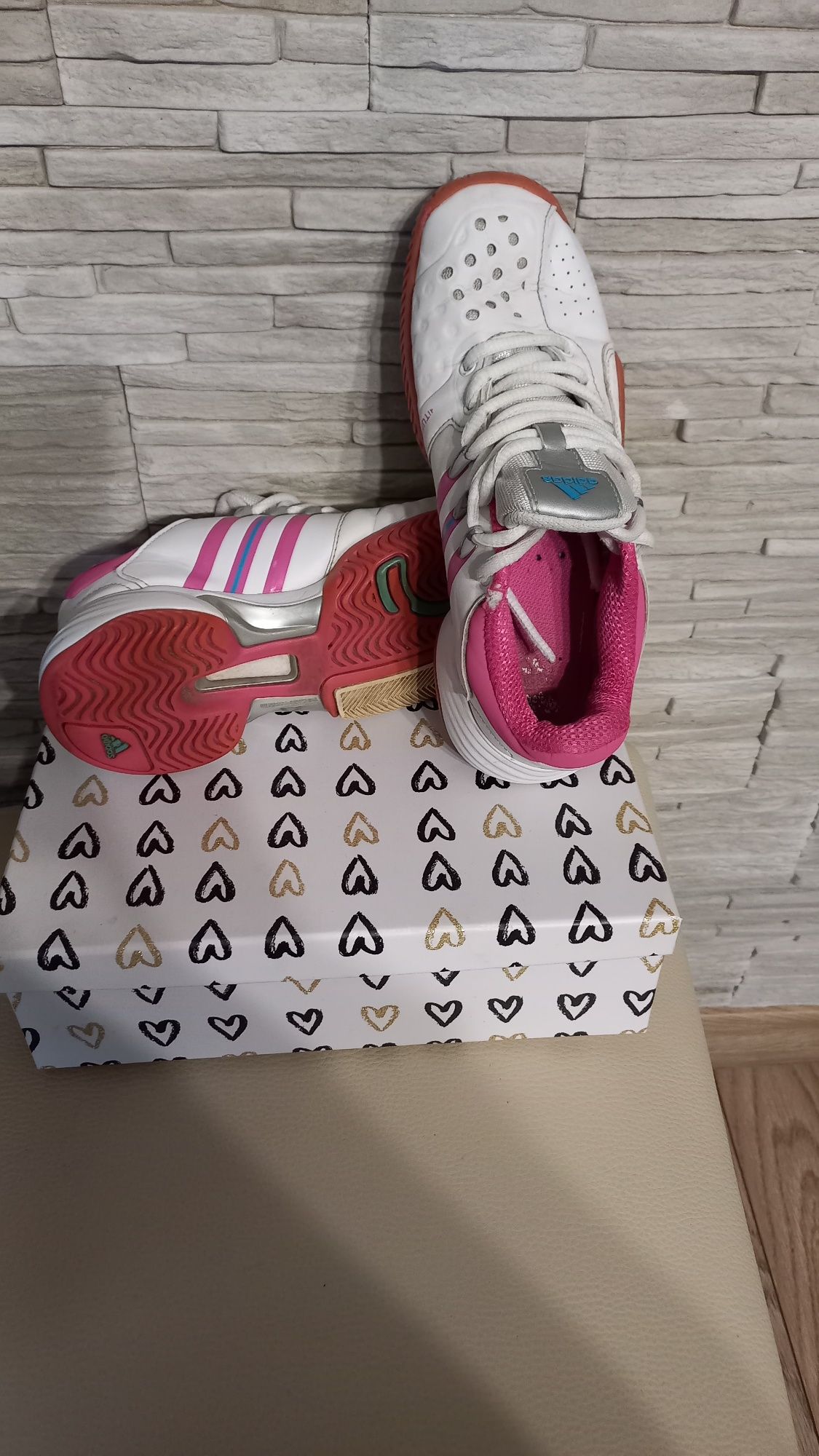 Buty adidas rozmiar 34 wkładka 21,5 cm