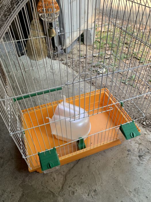 Продам клітку для папуги