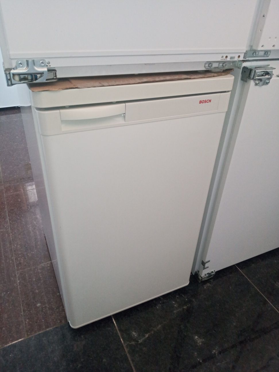 Холодильник маленький Bosch из Германии без морозилки