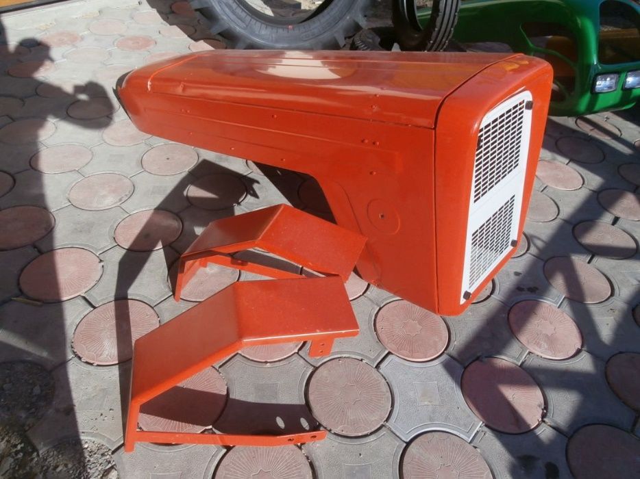 Kabina c 360.c 330,t 25,mf 235, mf 255 dostepne od reki