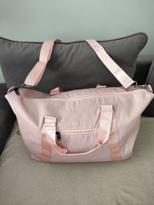 Piękna Torba Sportowa Treningowa Różowa Podróżna Pojemna