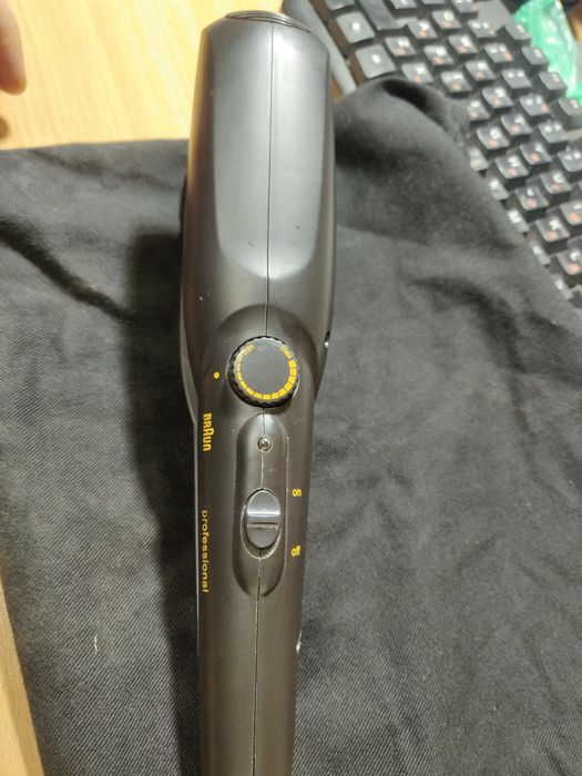 Торг вітається. Вирівнювач для волосся, плойка Braun 3543