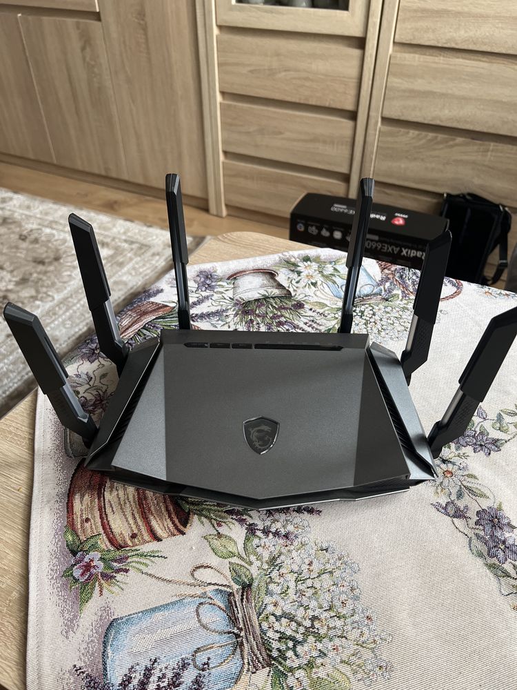 Router RadiX AXE6600 msi