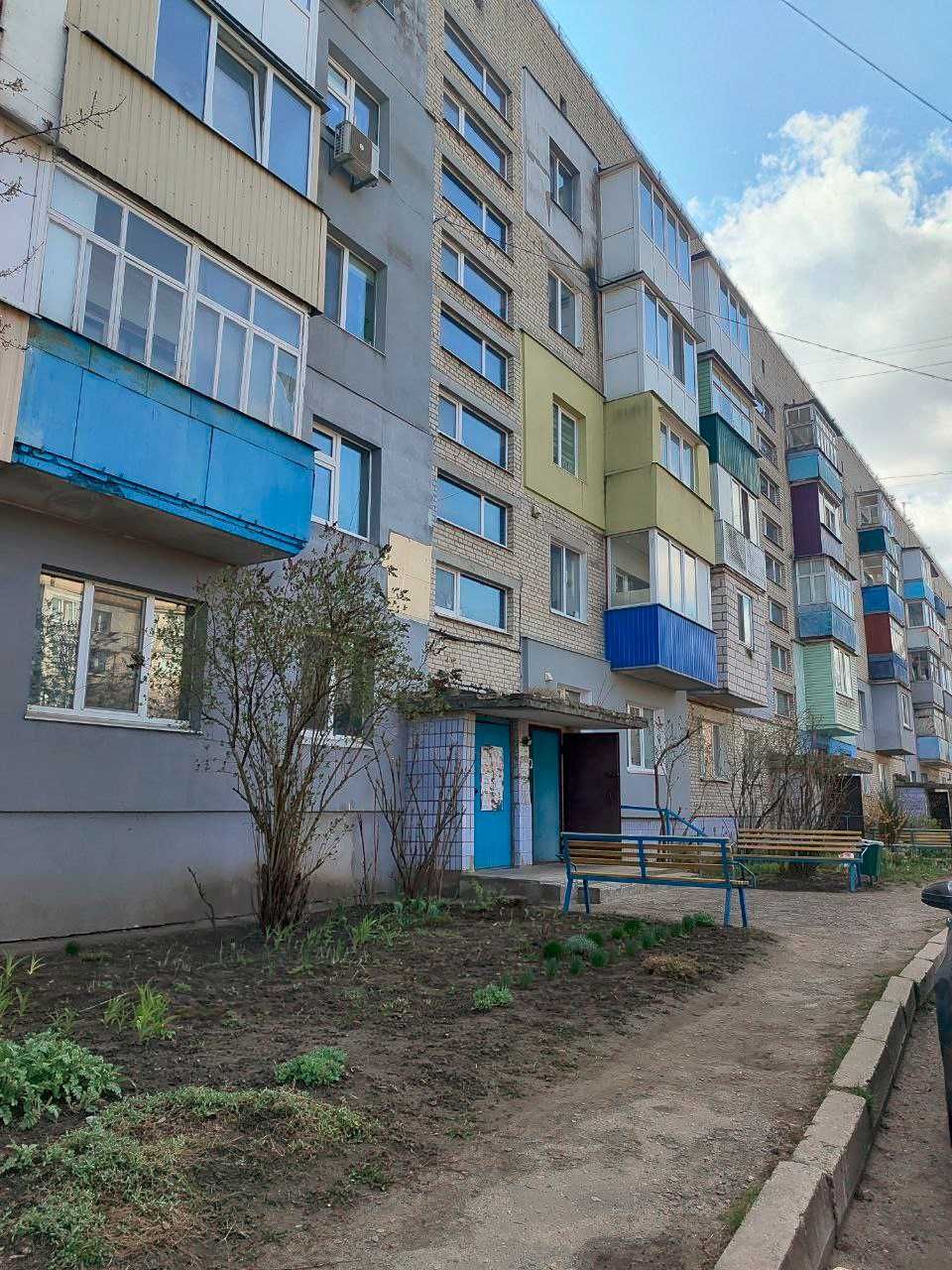 Продам відмінну 3 кімнатну квартиру в Дергачах з ремонтом