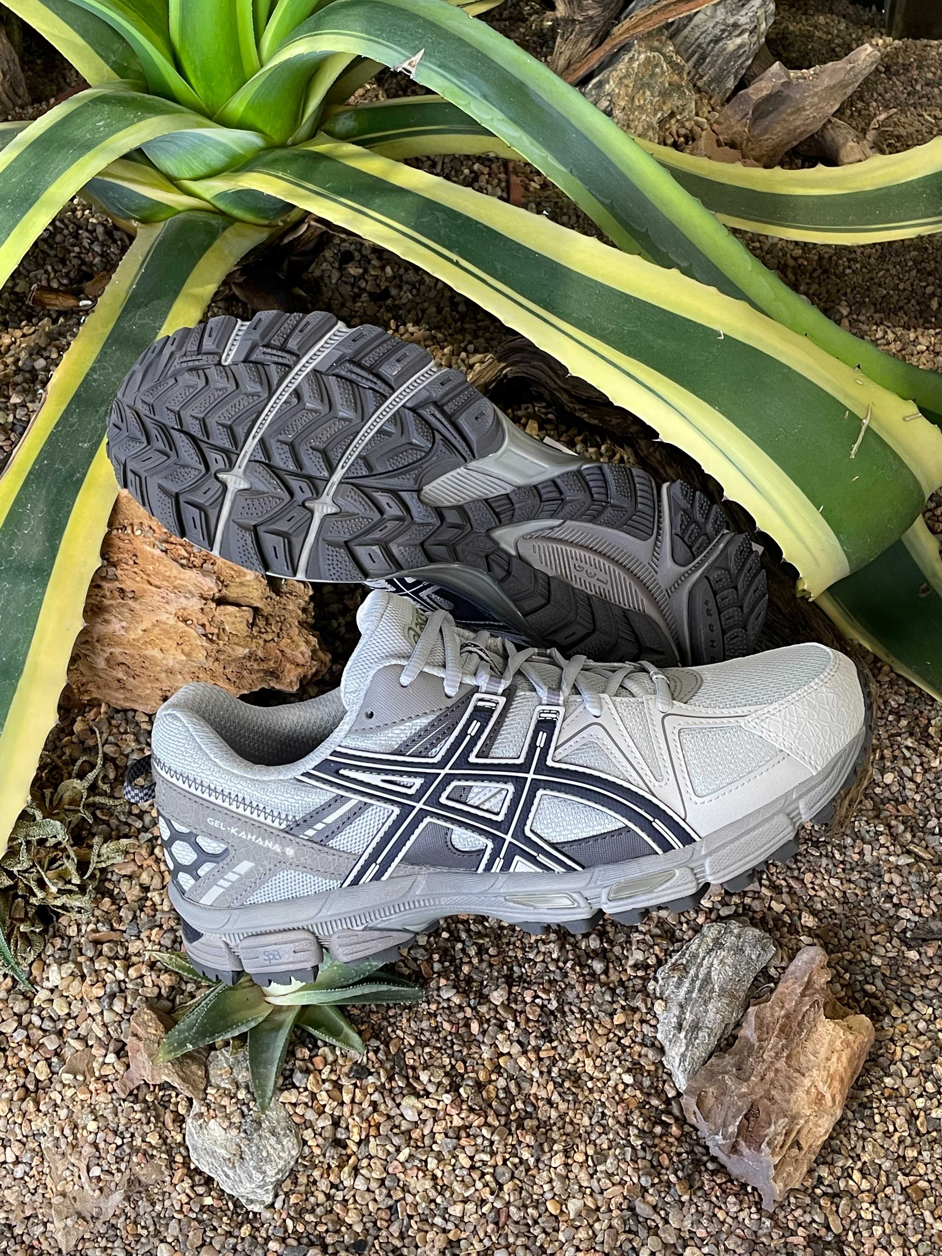 Кросівки ASICS GEL-KAHANA 8 GREY BLACK 1011B109-030