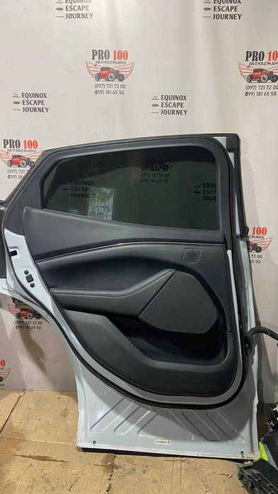 Двері дверь ліві взборі A3 Мустанг Матч-Е Ford Mustang Mach-E 2020 -