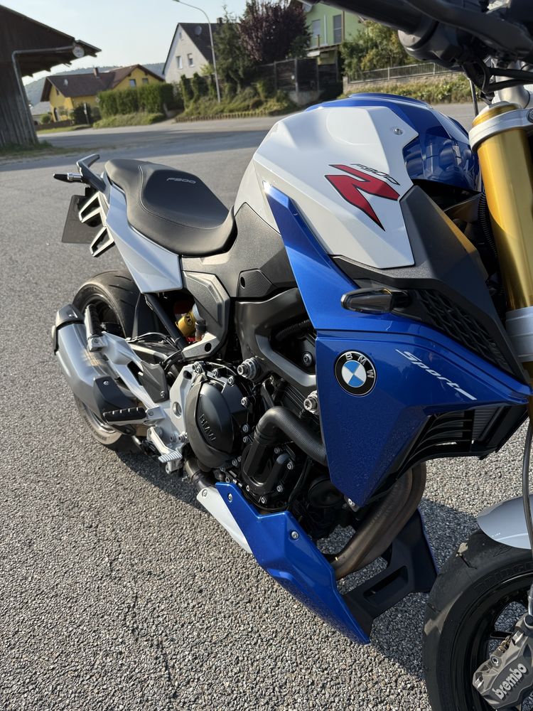 BMW F900R A2. Full LED, łancuch M Endurance, 4 Pakiety wyposażenia.