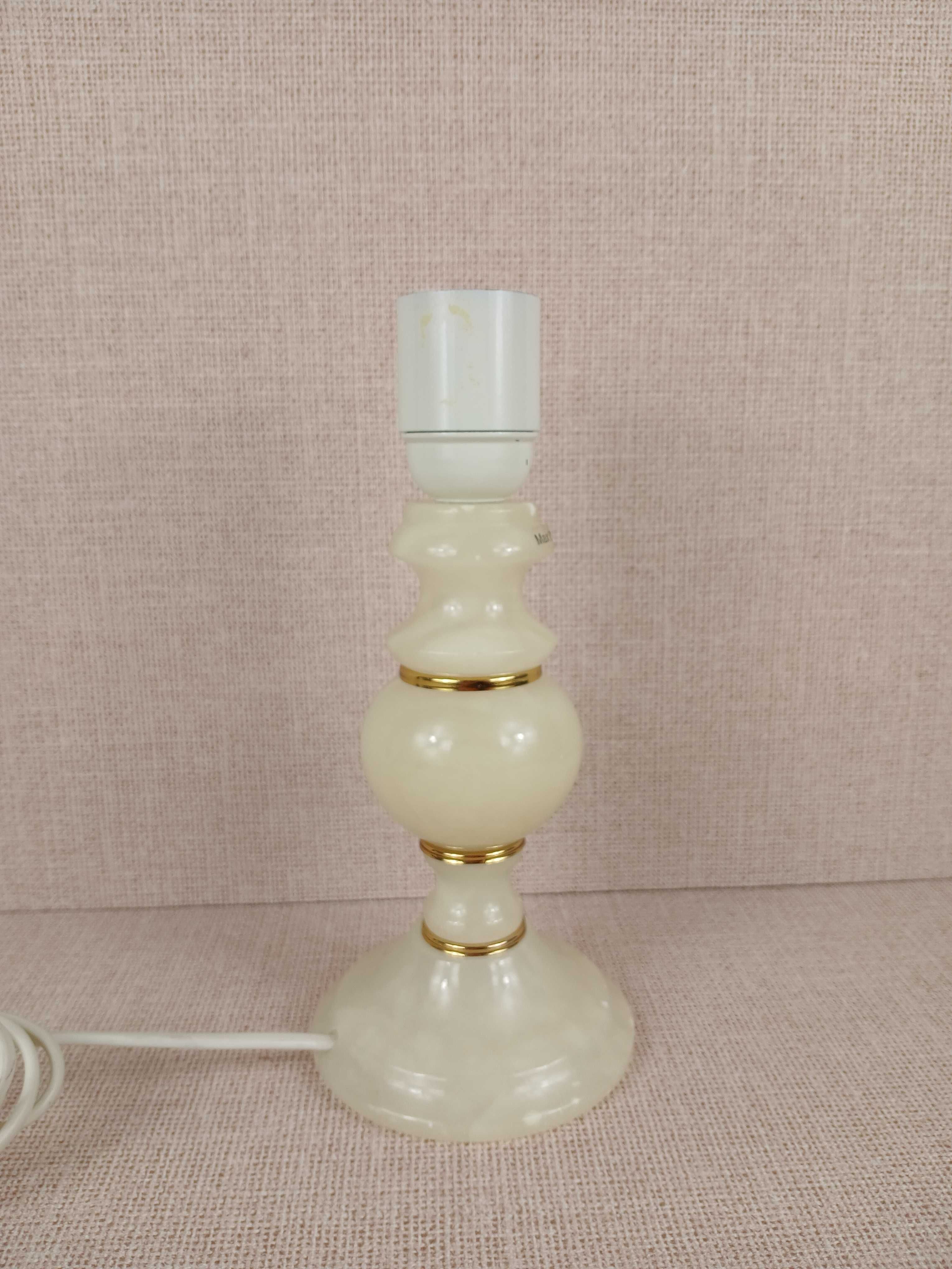Lampka stołowa kamienna Biały onyks Lampka nocna Złocenia 22,5 cm