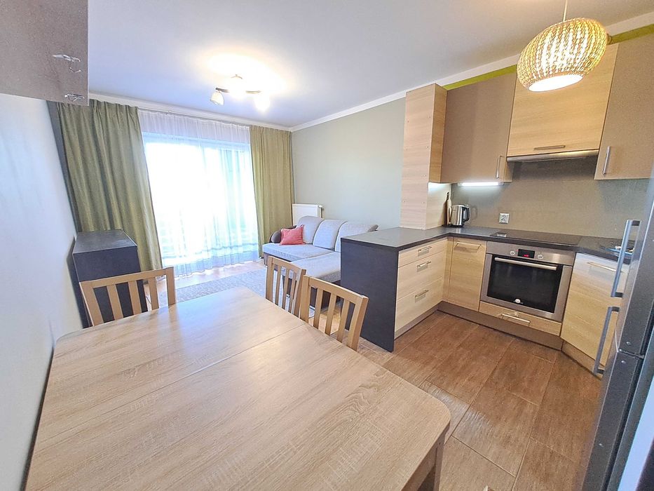 Mieszkanie 2 pokoje + salon z balkonem, 51m2