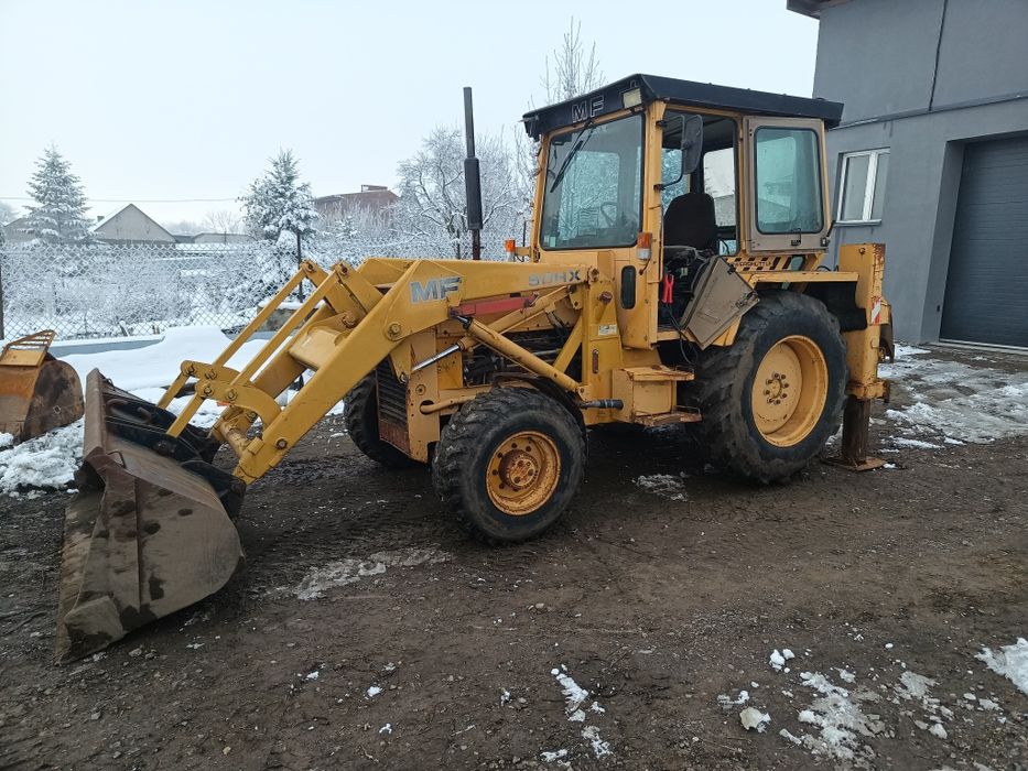 koparko ładowarkaMF 50HX  4x4 nie JCB