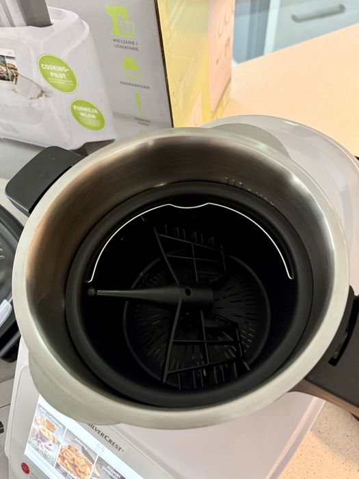 Robot Kuchenny Lidlomix Monsieur Cuisine  Connect