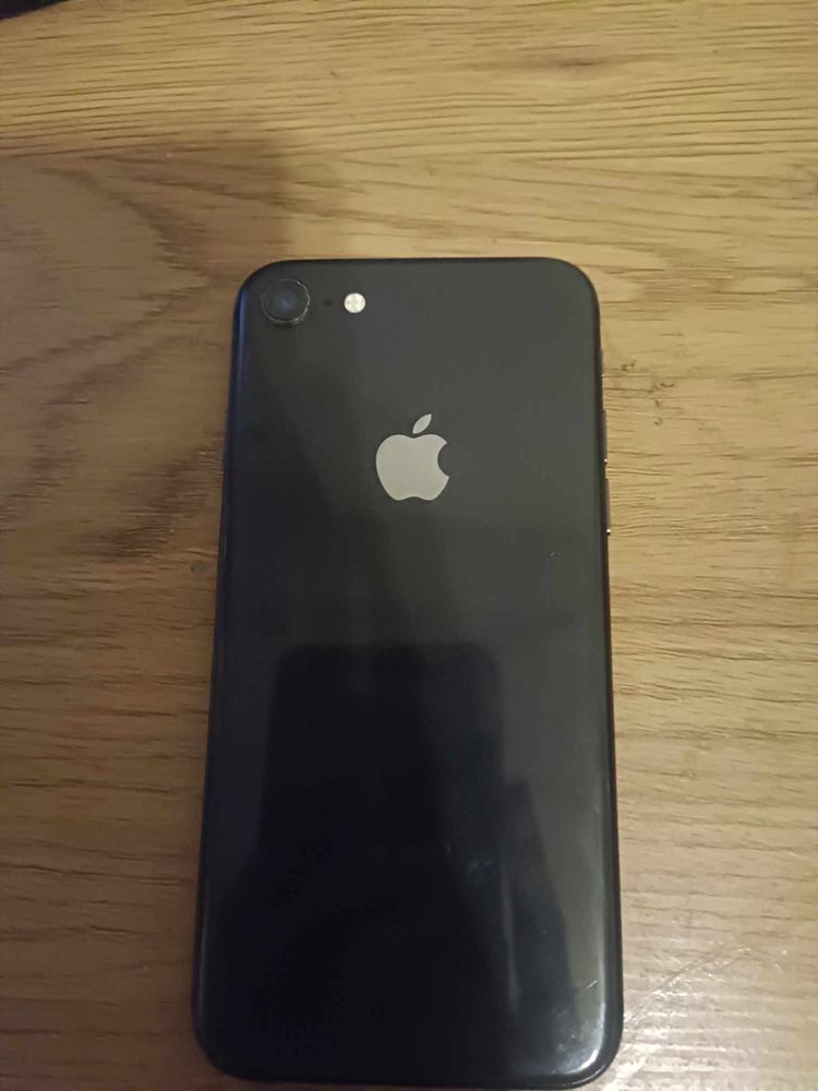 Iphone 8  do sprzedania