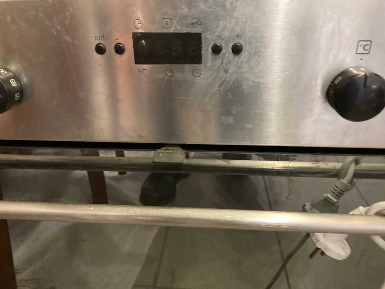 (самовывоз) на запчасти - электро духовка Whirlpool IKEA