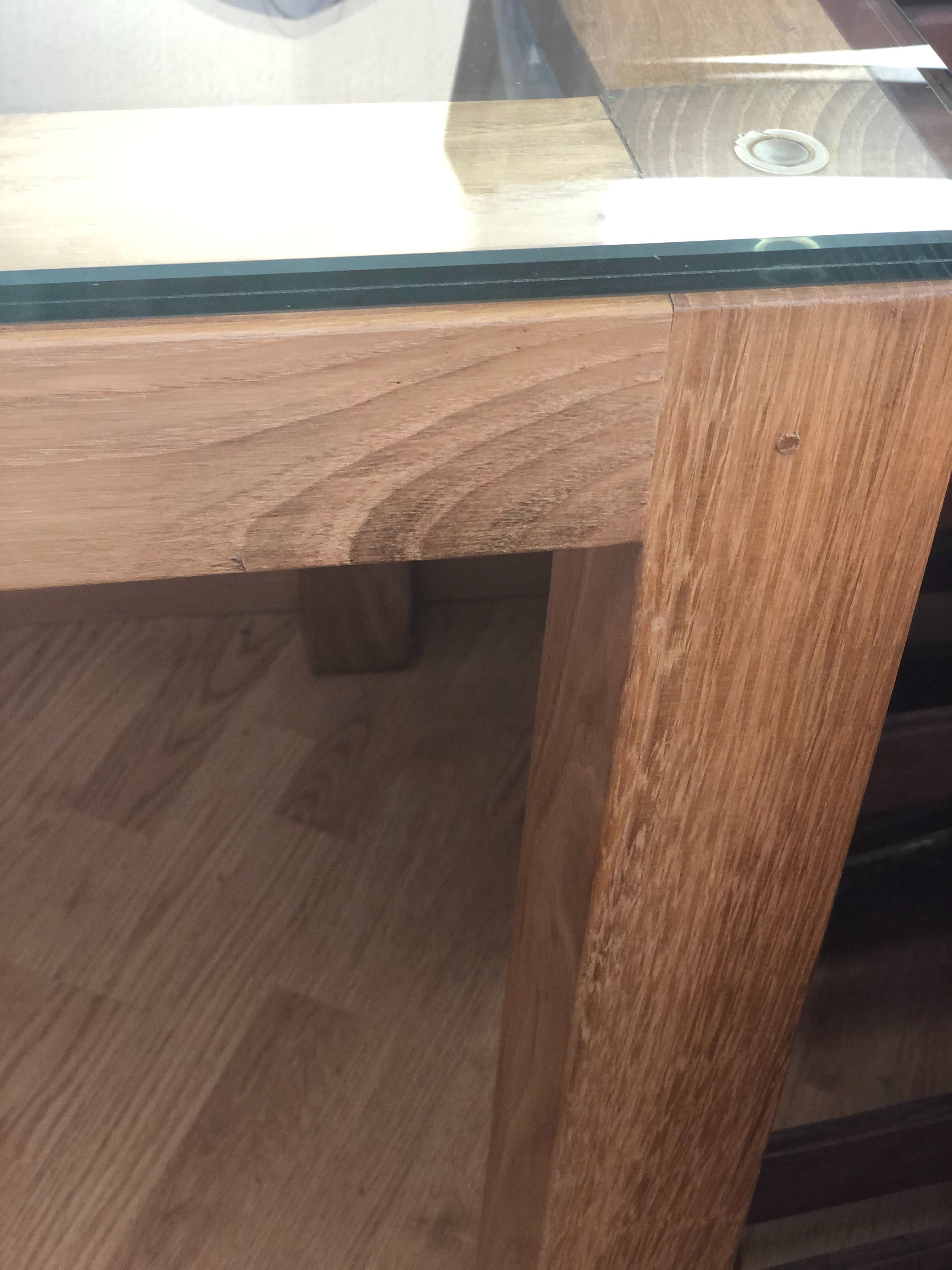 Mesa madeira e vidro