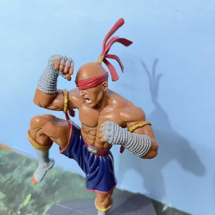 Фигурка Тайского Боксера в исполнении старинного Ритуала Вай Кру